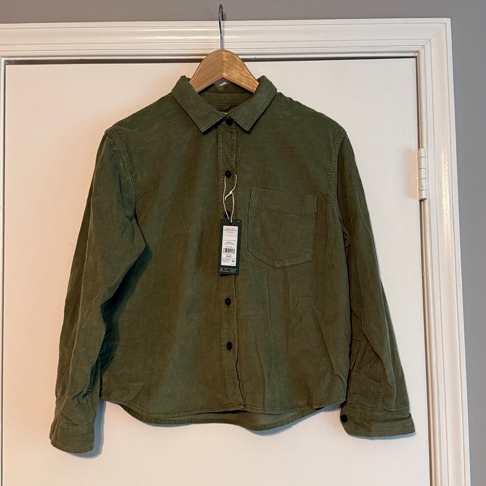 Alpine Design Women’s Corduroy Button-Up Shirt Small